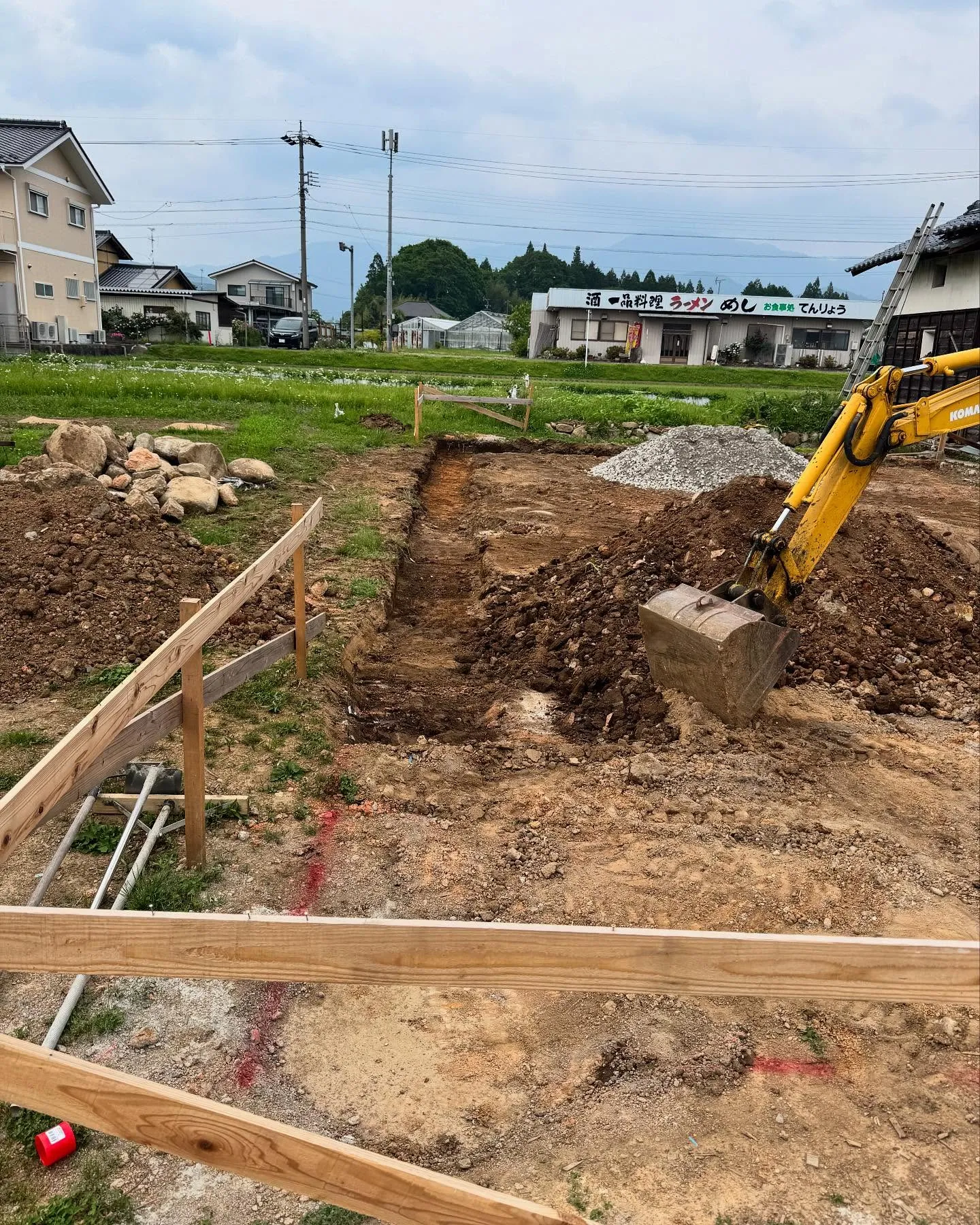 中津川市内のS様邸、基礎工事スタートしました(^0^)/