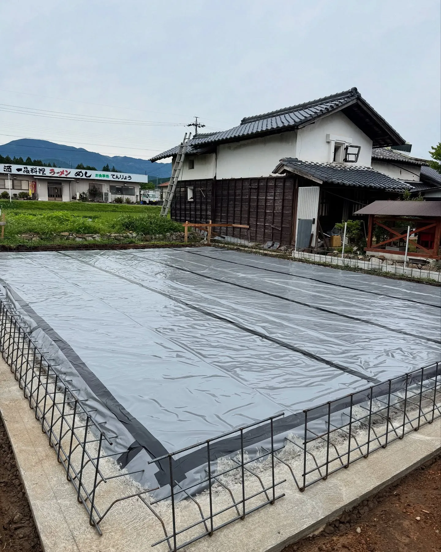 いろはいえではこのシートや他にも防蟻処理を行う事で、防蟻保証...